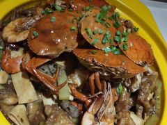 -多嘴肉蟹煲(万达店)