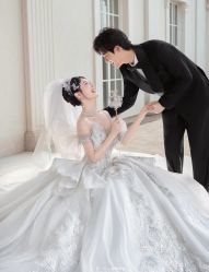 -第一夫人婚纱摄影(南京店)