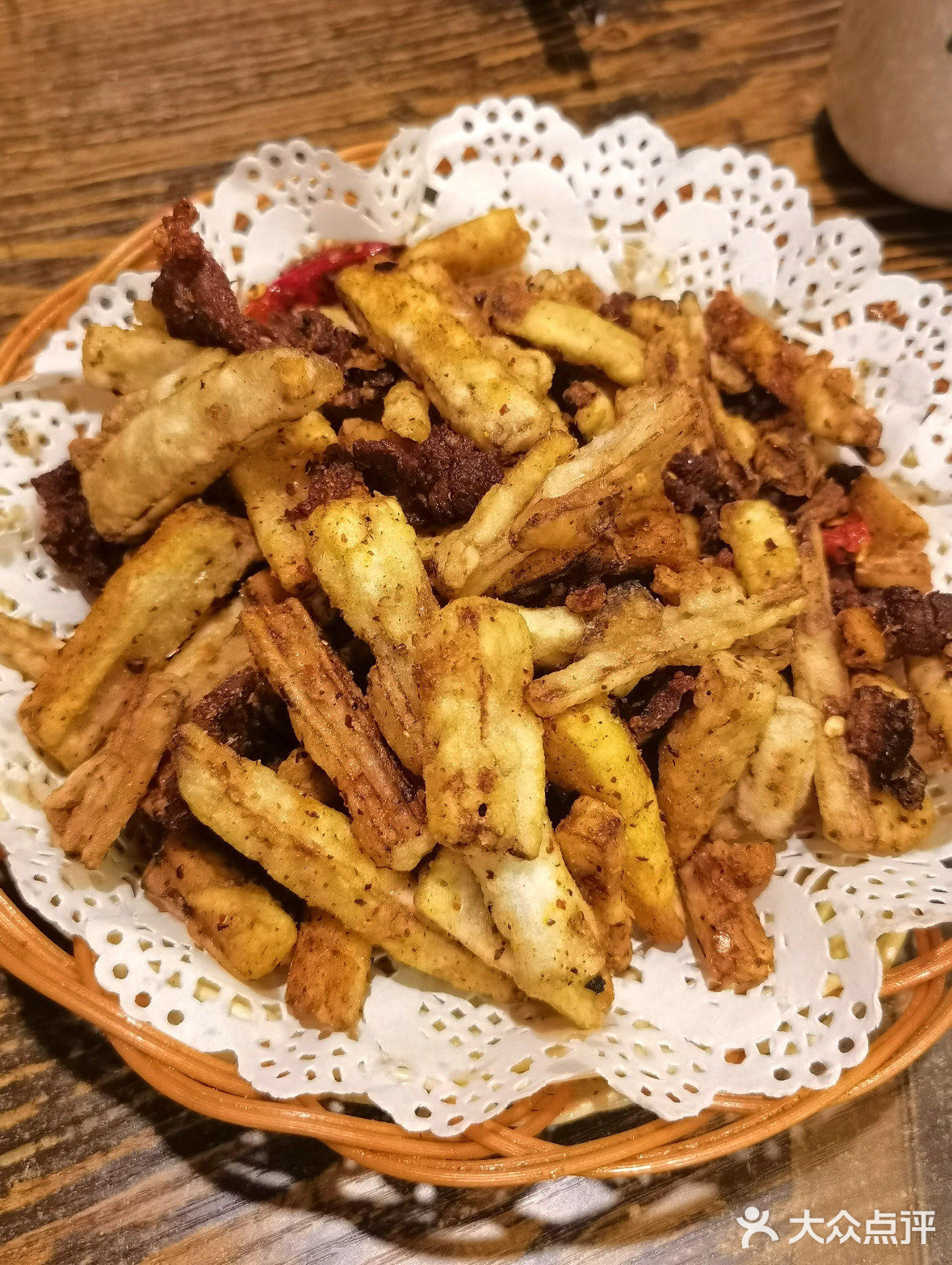 云喃里云南菜(宁海路店)店比较小 在一个巷子了