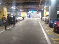 -宜家家居（上海徐汇商场店）-停车场