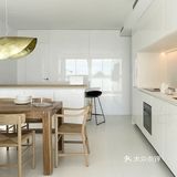 最后他们选择了最简约的风格