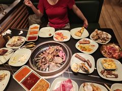 -梨花自助烤肉(西三旗万象汇黑金店)