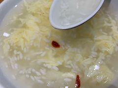 -三好食堂(煎饺·馄饨·肉饼米线·盛世广场店)