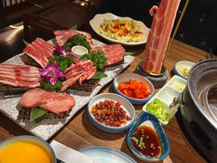 -明洞阿姨·韩式酱蟹烤肉·创意料理(三元桥店)