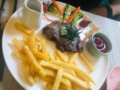 -Kitchen·Y洋厨房西餐厅(王府壹号店)