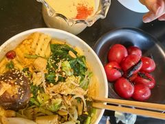 招牌麻辣拌-W COLLECTIVE  DESSERT SHOP