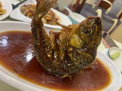 罾蹦鲤鱼-奥华餐厅·老张记(台基厂店)