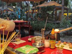 -二荆条·蜀鲜汇城市森林火锅