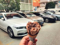 -喜鹊愉家酒店(郑州曼哈顿博览中心地铁站店)