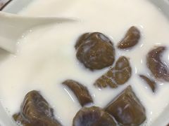 鲜奶栗子-仁信老铺(华盖路店)