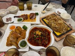 -香港新发烧腊茶餐厅(水围店)