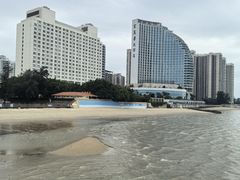 -覃记海鲜美食餐厅