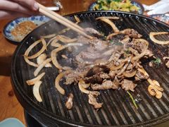 烤羊腿肉-赵胖炙子烤肉&深夜酒馆(簋街店)