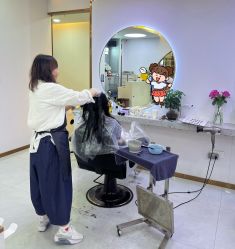 -Show fa salon 秀发沙龙