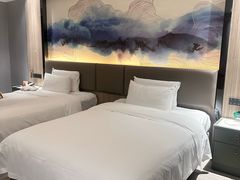 -华海酒店(茂名高铁站店)