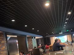 -上海锦江汤臣洲际大酒店柒酒廊