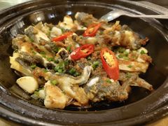 招牌广式鱼头砂锅-永記粤菜·五指毛桃花雕鸡煲(九亭店)