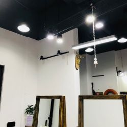 -Moyue HAIR SALON