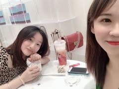 -奈雪的茶(华侨城创意园店)
