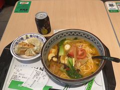 傣味酸辣米线-蒙自源米线大王(东站店)