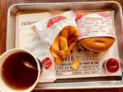 蘑菇牛肉汉堡-FATBURGER 特富客汉堡(外交公寓店)