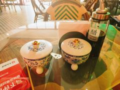 -霆记海鲜·只为这碗面(滨江店)