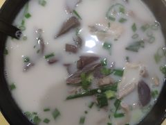 -津津老鸭粉丝馆(正东路店)