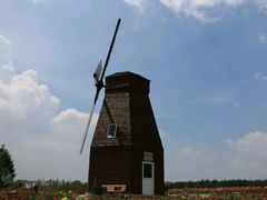 -北纬44度·金珠花海休闲农业旅游景区