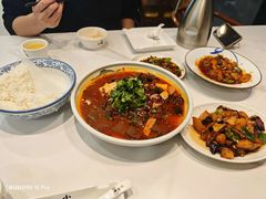 -苏湘小馆·不做预制菜(青年公社店)