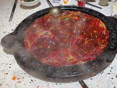 -红九格老火锅(三峡广场店)