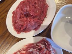-牛满溢·自助潮汕鲜牛肉火锅(龙汇路店)