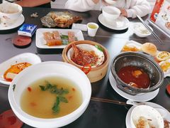 -鹿鸣酒家(越秀店)