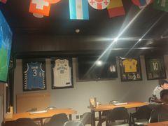 -京狮炙燥·精酿烧烤(首经贸店)