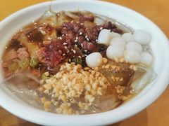 玫瑰汤圆冰粉-蓉李记成都名小吃(二七万达店)