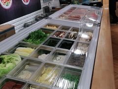自助取餐区-拿渡·水煮鱼麻辣香锅(王府井奥莱·香江小镇店)