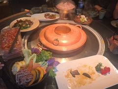 -菌自由丨野生菌火锅特色庭院餐厅(丽江古城店)