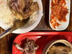 -万和春排骨砂锅米饭(湖北路店)