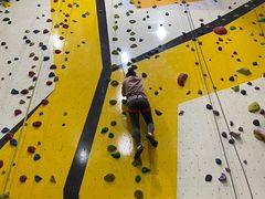 -问山MountQuest攀岩馆