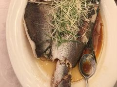 -泓历皇朝酒店(东亭店)