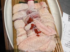 -得意咚瓜·顺德鱼生·冬瓜火锅(深圳首店)