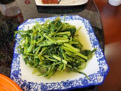 -七的湖·晚芳亭·阳澄湖农家菜·大闸蟹(莲花岛店)