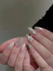 -U3美甲美睫沙龙