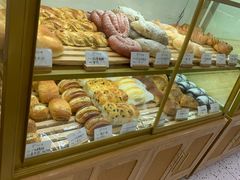 -提亚烘焙·手作面包·生日蛋糕(七星店)