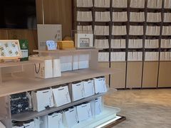 -银座仁志川·生吐司专门店(香港广场店)