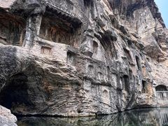 -龙门石窟
