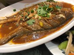 红烧黄花鱼-老妈厨房团圆饺子东北菜(北环路店)
