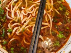 -伊京轩兰州牛肉面(闹市口店)