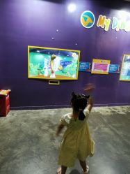 -恐龙探索乐园(磁器口店)