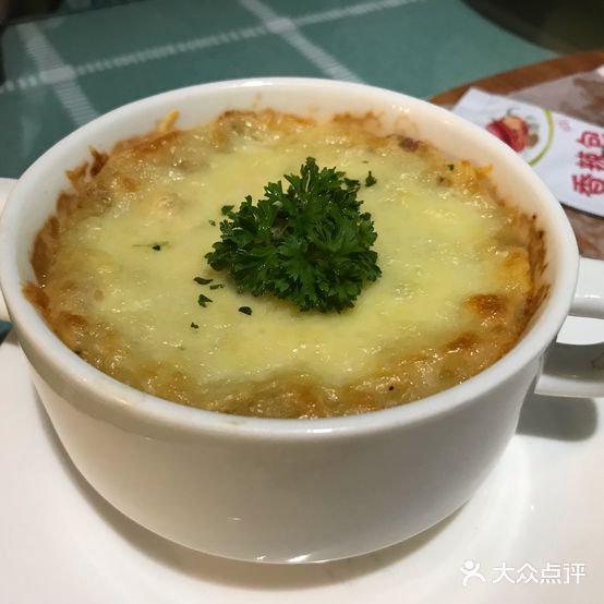 轻食光咖餐吧(滨江苑店)