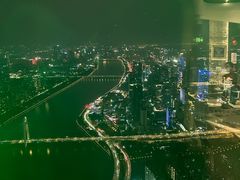 -广州塔卢特斯法国旋转餐厅